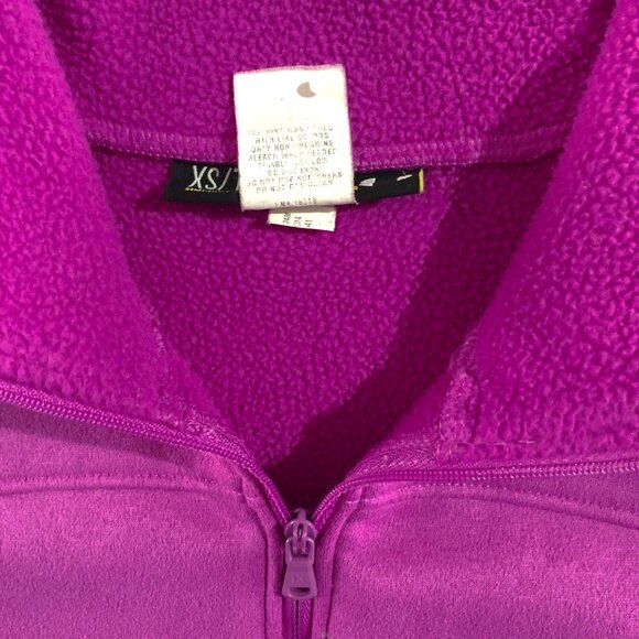 Under Armour Sweater Womens Size XS Fuschia Half Zip Pullover Fleece Semi Fitted - Picture 7 of 7